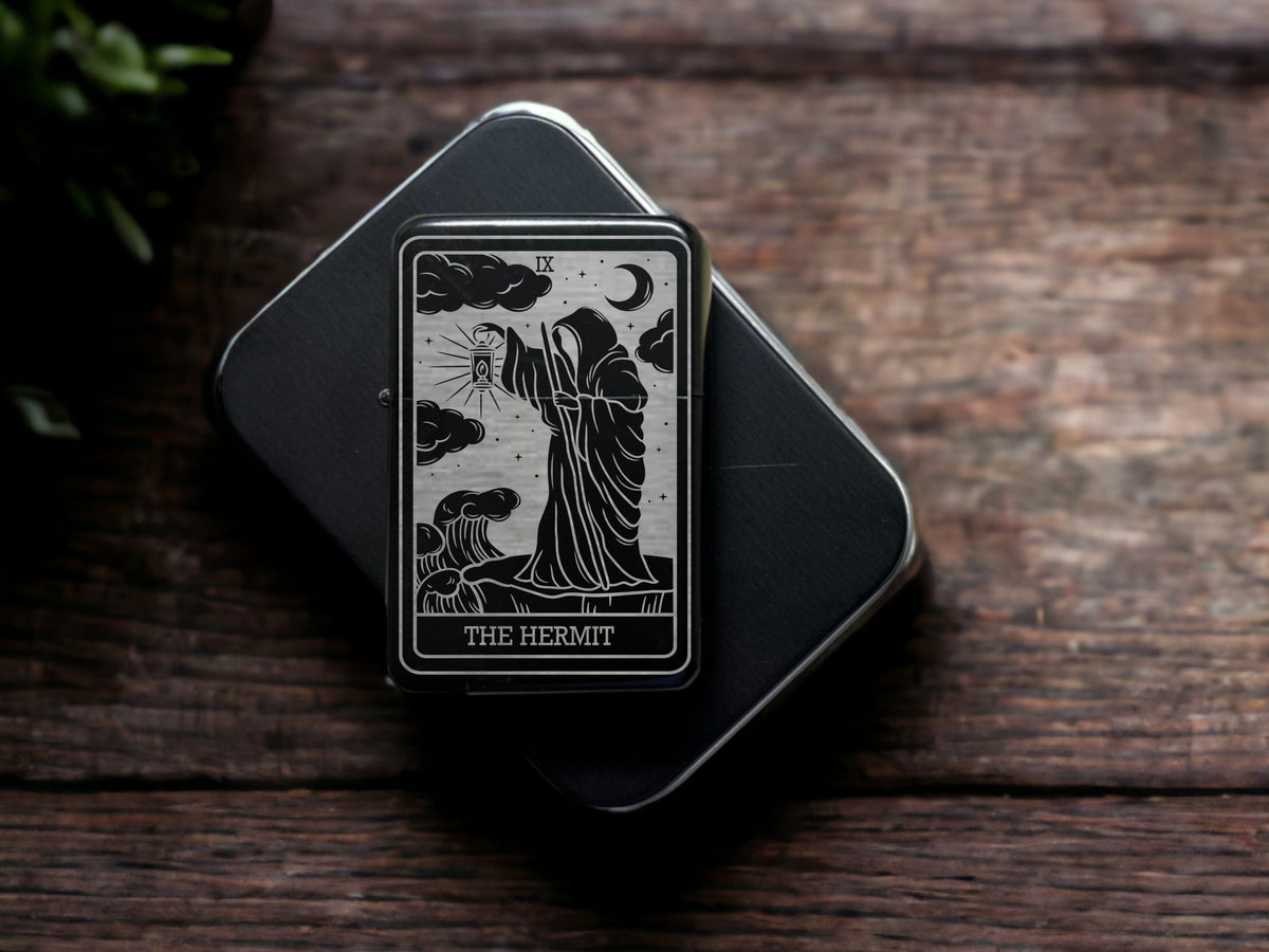 The Hermit Black Tarot Card Engraved lighter | Spiritual gift